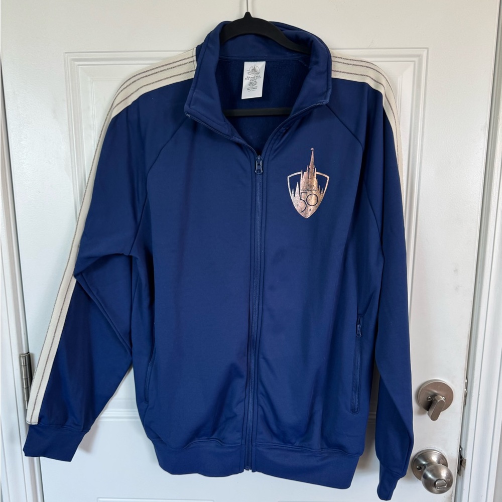 WALT DISNEY WORLD 50TH ANNIVERSARY CASTLE ZIP UP ADULT MEDIUM JACKET Worn Once